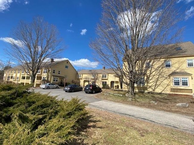 UNIT-4 - 439 N River Rd, Condo with 3 bedrooms, 2 bathrooms and null parking in Milford NH | Image 34