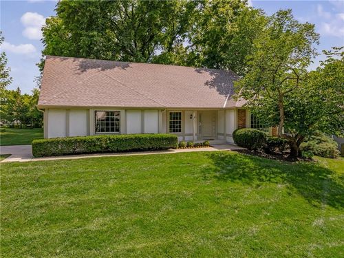 11701 W 101st Street, Overland Park, KS, 66214 | Card Image