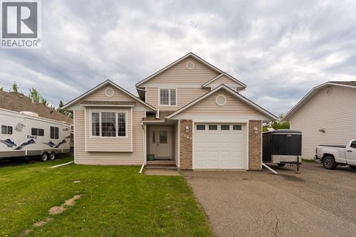 5559 Heyer Road, Prince George, BC, V2N6J3 | Card Image