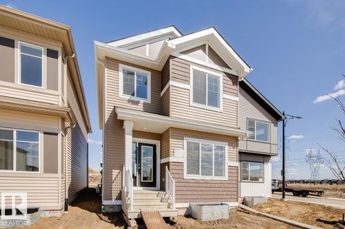 305 Edgemont Dr Nw, Edmonton, AB, T6M3G7 | Card Image