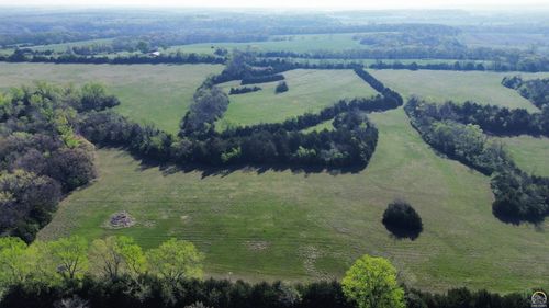 10300 U4 Rd, Hoyt, KS, 66440-9033 | Card Image