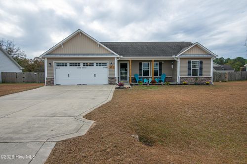 202 Long Neck Dr, Richlands, NC, 28574-8007 | Card Image