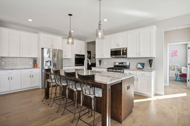 Open kitchen with stainless steel appliances | Image 8