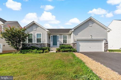 125 Overbrook Rd, RANSON, WV, 25438-3800 | Card Image