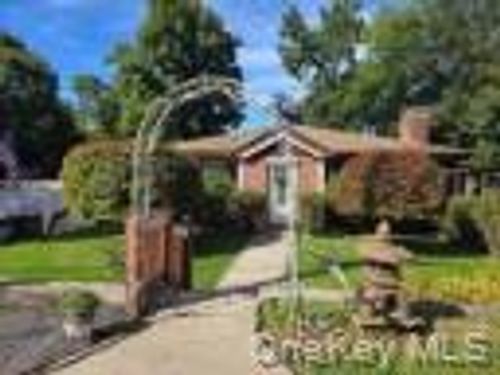 37 Valhalla Rd, Carmel, NY, 10512-6629 | Card Image