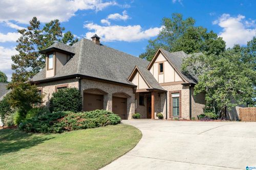 8468 Ledge Cir, TRUSSVILLE, AL, 35173-3809 | Card Image