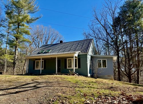 545 Slaughter Hill Rd Nw, Indian Valley, VA, 24105-3017 | Card Image