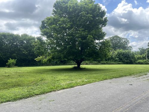 3387 Holders Cemetery Rd, Winchester, TN, 37398-3101 | Card Image