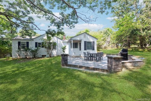 21 Oceanview Road, Southampton, NY, 11946 | Card Image