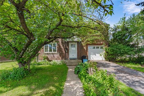 422 N 26th St, Allentown, PA, 18104-4925 | Card Image