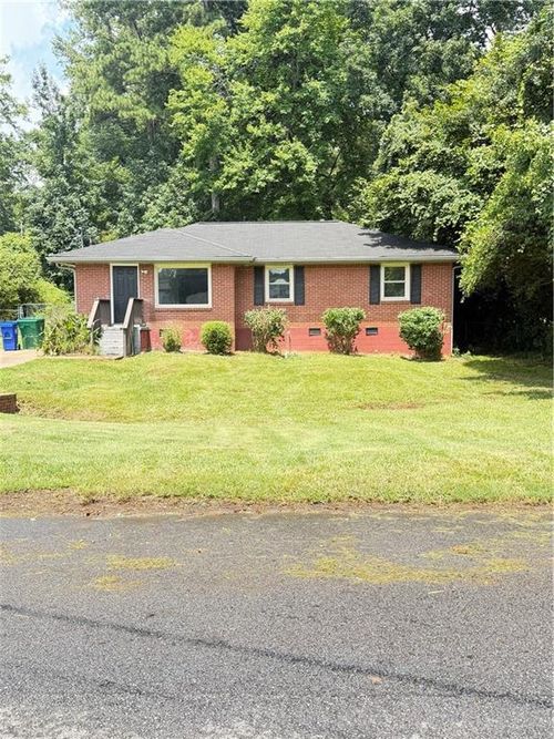 4390 Glenwood Pkwy, Decatur, GA, 30032-5003 | Card Image