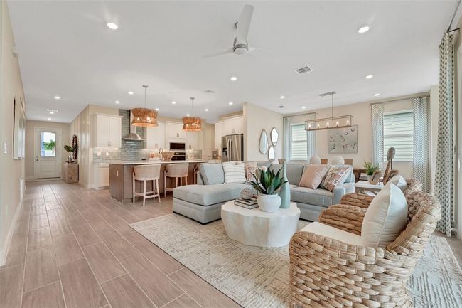 987 Fiesta Key Cir, House other with 2 bedrooms, 2 bathrooms and null parking in LADY LAKE FL | Image 23