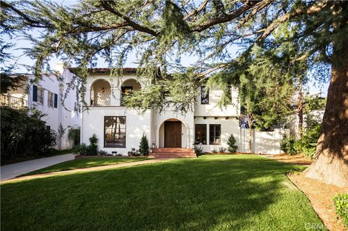 1299 Boston, Altadena, CA, 91001 | Card Image