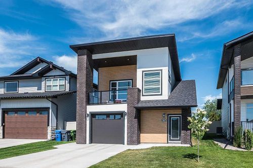 167 Ellington Cres, Red Deer, AB, T4P3C9 | Card Image