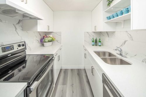 49-1055 72 Ave Nw, Calgary, AB, T2K5S4 | Card Image