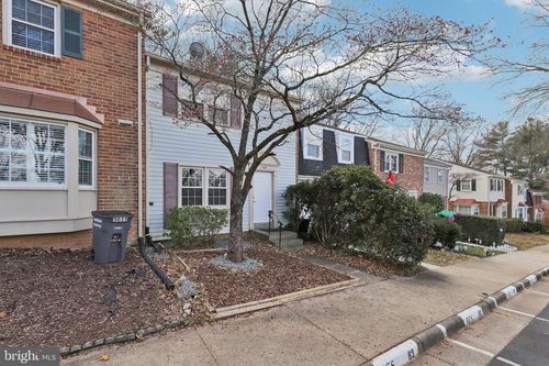 5037 Head Ct, FAIRFAX, VA, 22032-2512 | Card Image