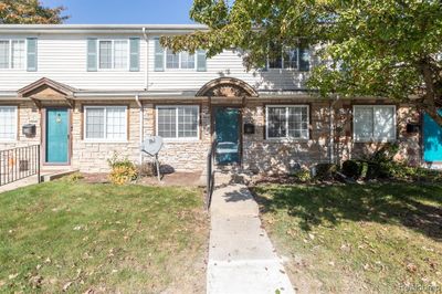 16251 Terrace Village Drive, Condo with 3 bedrooms, 2 bathrooms and null parking in Taylor MI | Image 1