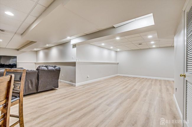 37 Keswick Rd, House other with 5 bedrooms, 3 bathrooms and null parking in East Windsor NJ | Image 37