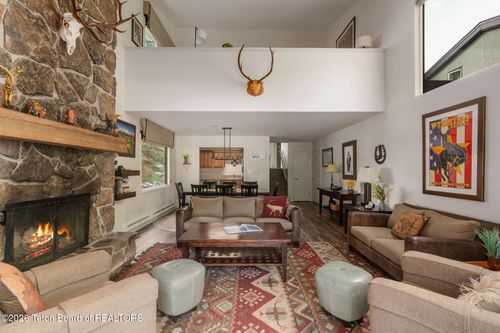 b8-3451 W Mccollister Dr, Teton Village, WY, 83025 | Card Image