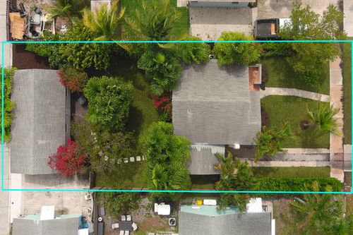 321 S Swinton Ave, Delray Beach, FL, 33444-3550 | Card Image