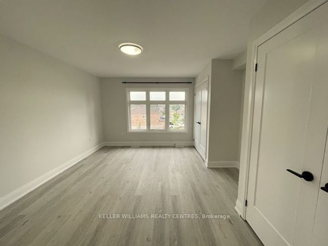442 Veterans Dr, House attached with 2 bedrooms, 3 bathrooms and 1 parking in Barrie ON | Image 13