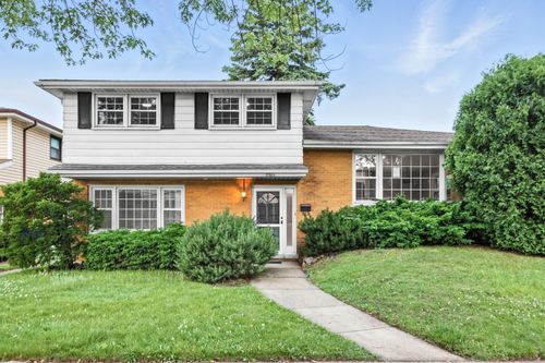 10324 S Kolmar Ave, Oak Lawn, IL, 60453-4846 | Card Image