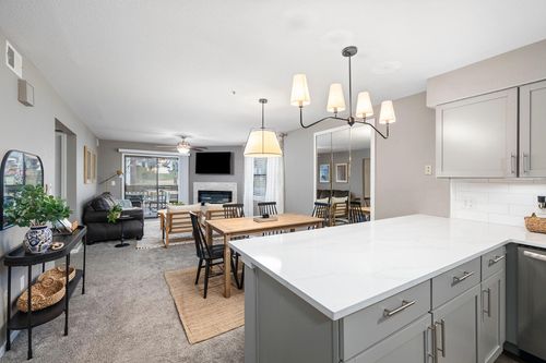 apt-8-132 Highland Dr, Branson, MO, 65616-3874 | Card Image