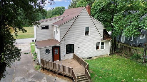 448 Dougherty Pl, Flint, MI, 48504-4644 | Card Image