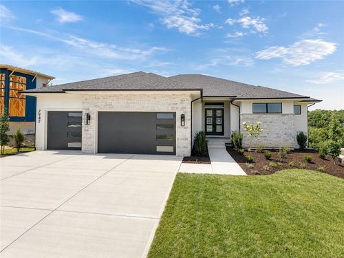 7942 Millridge St, Lenexa, KS, 66220 | Card Image