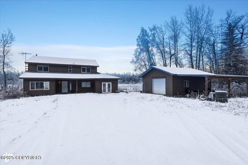 9792 S Old Glenn Hwy, Palmer, AK, 99645-7307 | Card Image