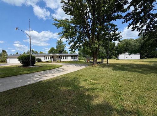 6940 Perry Rd, Brockway, MI, 48097-3910 | Card Image