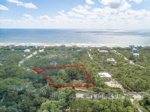 1560 Leisure Ln, St. George Island, FL, 32328 | Card Image