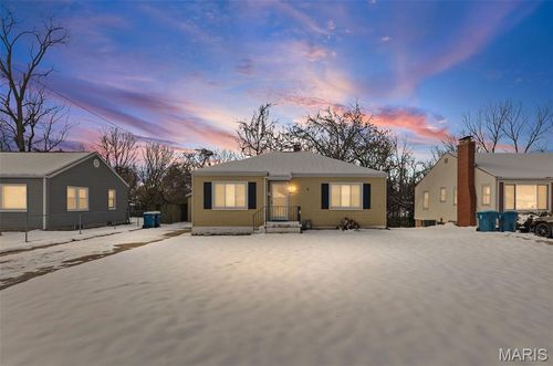 608 Milton Rd, Alton, IL, 62002-2132 | Card Image