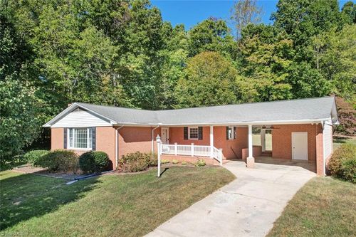 1915 Ashby St, Eden, NC, 27288-4225 | Card Image