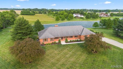 5052 Kraft Rd, Freeburg, IL, 62243-3112 | Card Image