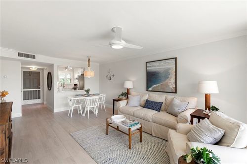 apt-112-300 Forest Lakes Blvd, NAPLES, FL, 34105-2380 | Card Image