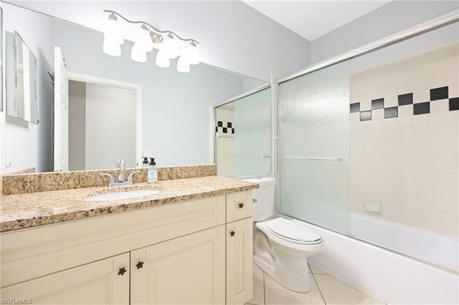 Guest Bathroom | Image 25
