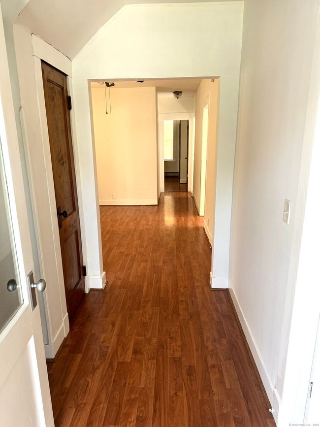 47 Beacon St, Home with 7 bedrooms, 3 bathrooms and 4 parking in Hamden CT | Image 24