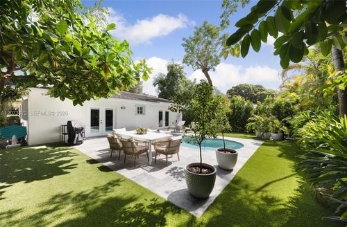 406 Miller Rd, Coral Gables, FL, 33146-2850 | Card Image