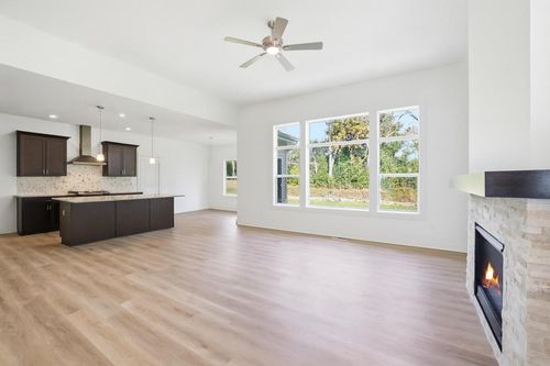 842 Medina Dr, Mukwonago, WI, 53149-9454 | Card Image