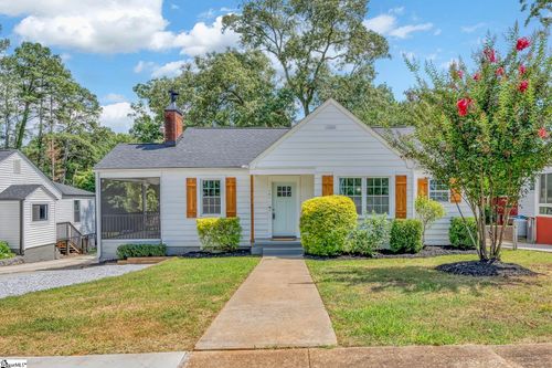 141 Pleasant Ridge Ave, Greenville, SC, 29605-2113 | Card Image