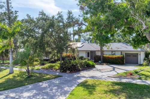1116 Montezuma Dr, BRADENTON, FL, 34209-3338 | Card Image