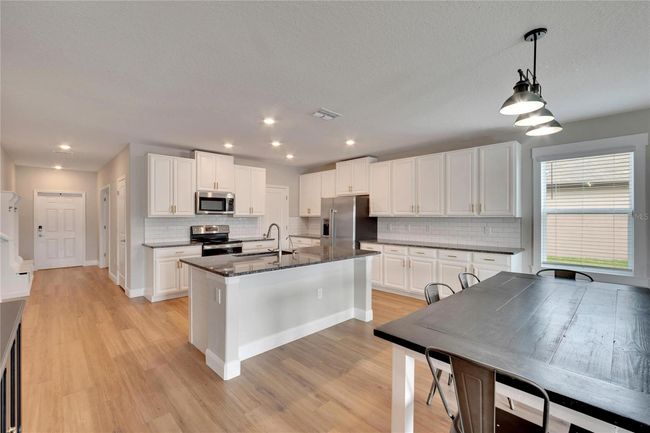12783 Maple Bonsai Dr, House other with 5 bedrooms, 3 bathrooms and null parking in RIVERVIEW FL | Image 8
