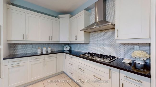 682 Fairglen Ave, House other with 5 bedrooms, 4 bathrooms and 2 parking in Oshawa ON | Image 16