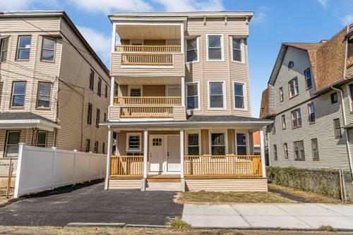 82 Waldorf Ave, Bridgeport, CT, 06605-2547 | Card Image