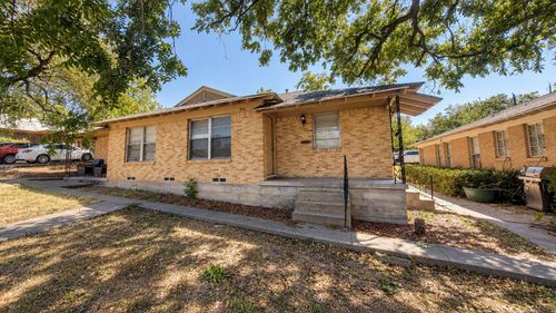 914 Harlandale Ave, Dallas, TX, 75216-1101 | Card Image