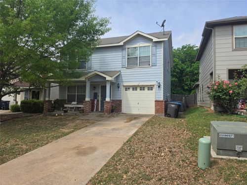2952 Pima Ln, Fort Worth, TX, 76119-2656 | Card Image