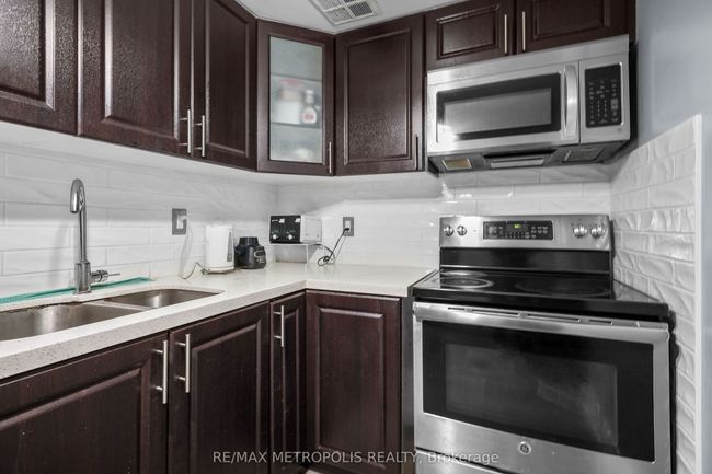 502 - 150 Charlton Ave E, Condo with 2 bedrooms, 2 bathrooms and null parking in Hamilton ON | Image 15