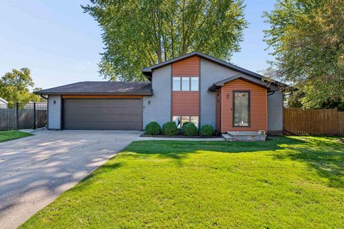 915 Bavarian Court, OSHKOSH, WI, 54901 | Card Image