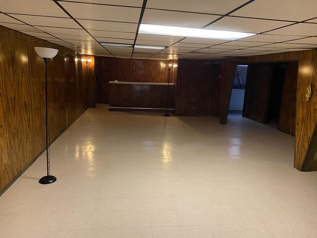 2826 Rhodes Dr, House other with 3 bedrooms, 2 bathrooms and null parking in Troy MI | Image 23